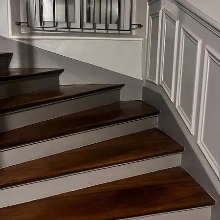 Studio Versailles * Versailles